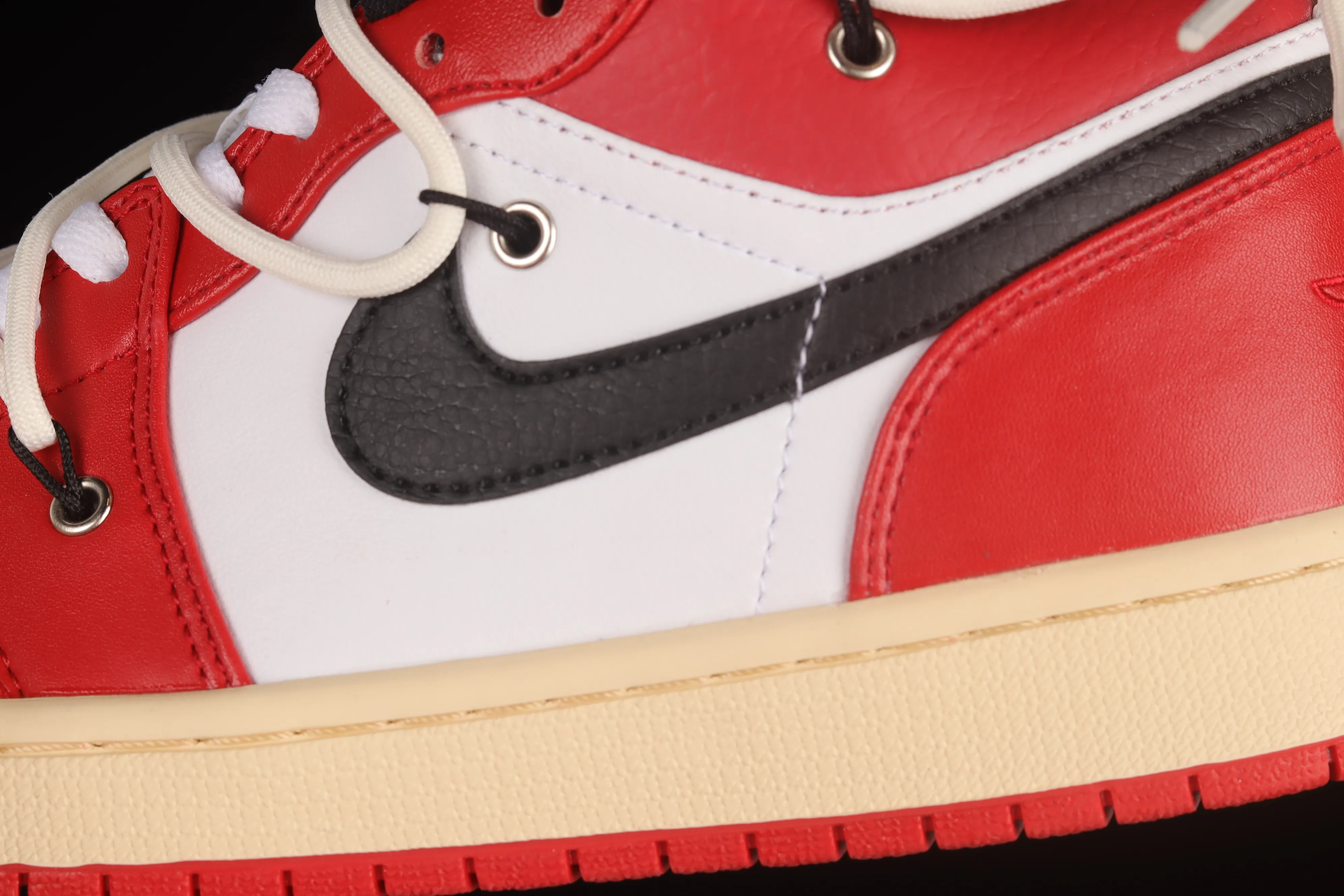 All categories Air Jordan Jordan series basketball shoes Air Jordan 1 Low Z version Air Jordan 1 Low AJ1 Joe 1 customized version Vibe flavor deconstruction Sports culture basketball shoes 553558-118